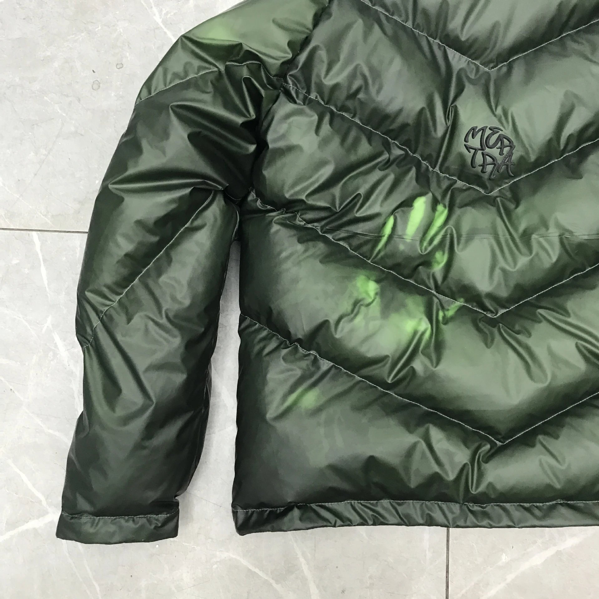Broken Planet Gradient Green Handprint Down Jacket - 22