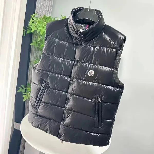 Moncler Maya Vest Black Down Vest - 28