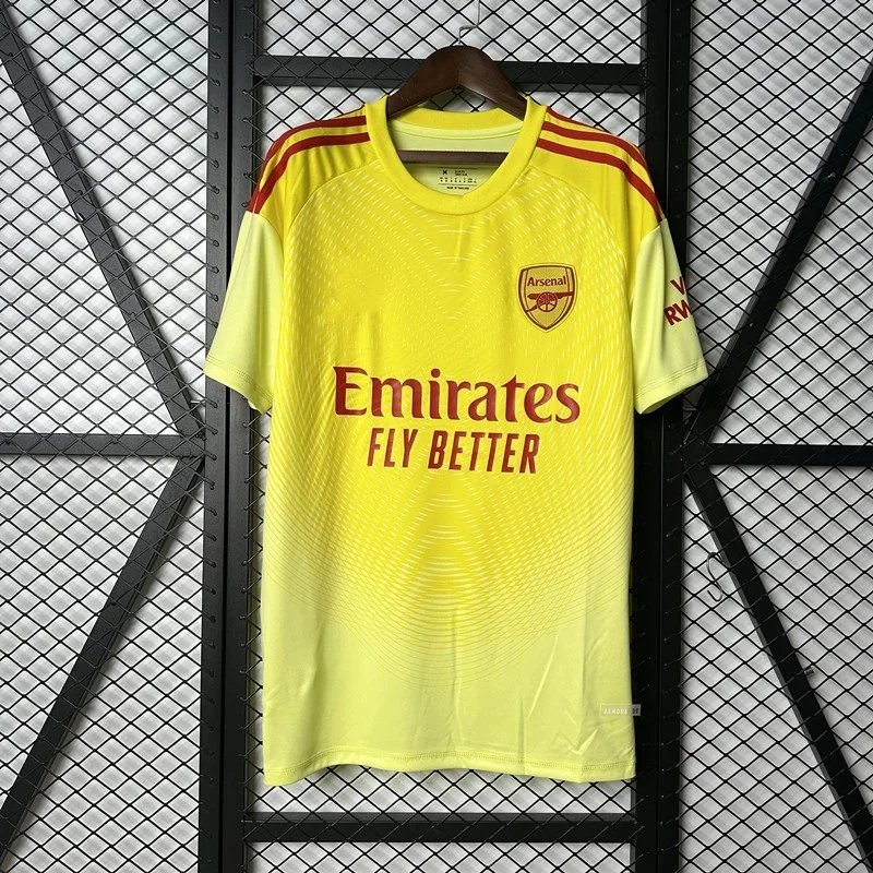 2526 Arsenal Yellow Goalkeeper