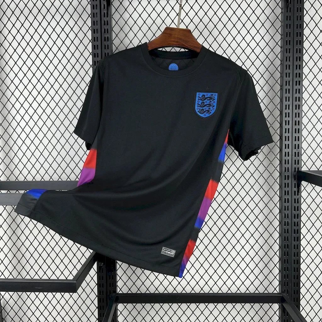 2526 England Away