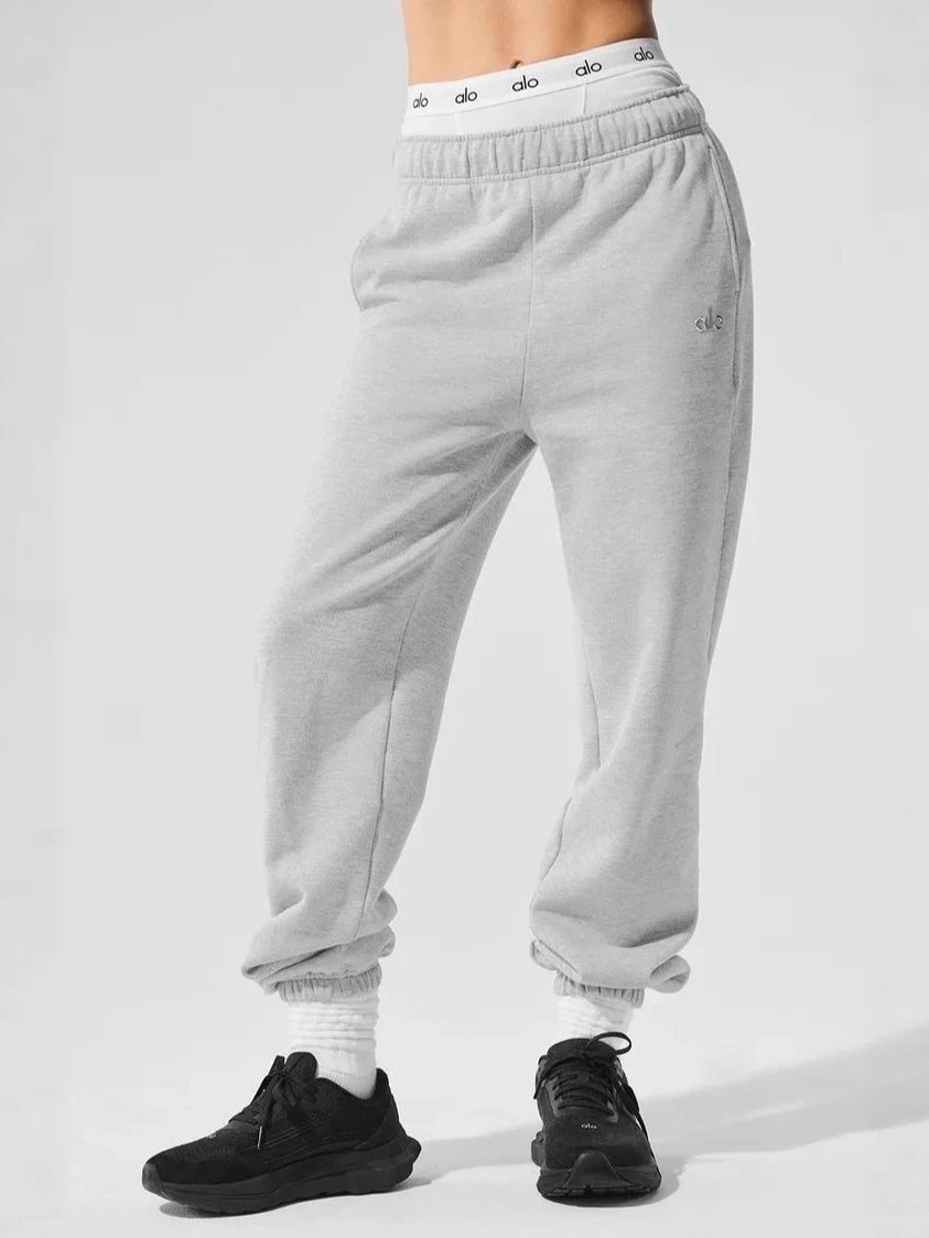 Alo Trousers Drawstring jogger sweatpants with elastic cuffs image 2