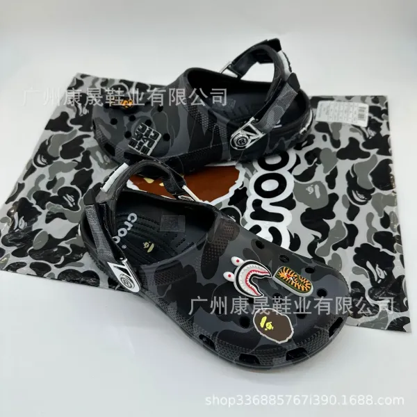 Crocs x A Bathing Ape Classic Clog Blue Camo Print Sandals - 13