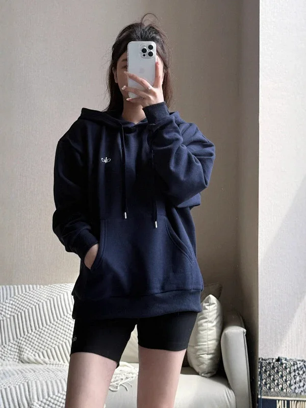Alo Trousers Drawstring jogger sweatpants with elastic cuffs product detail image 13