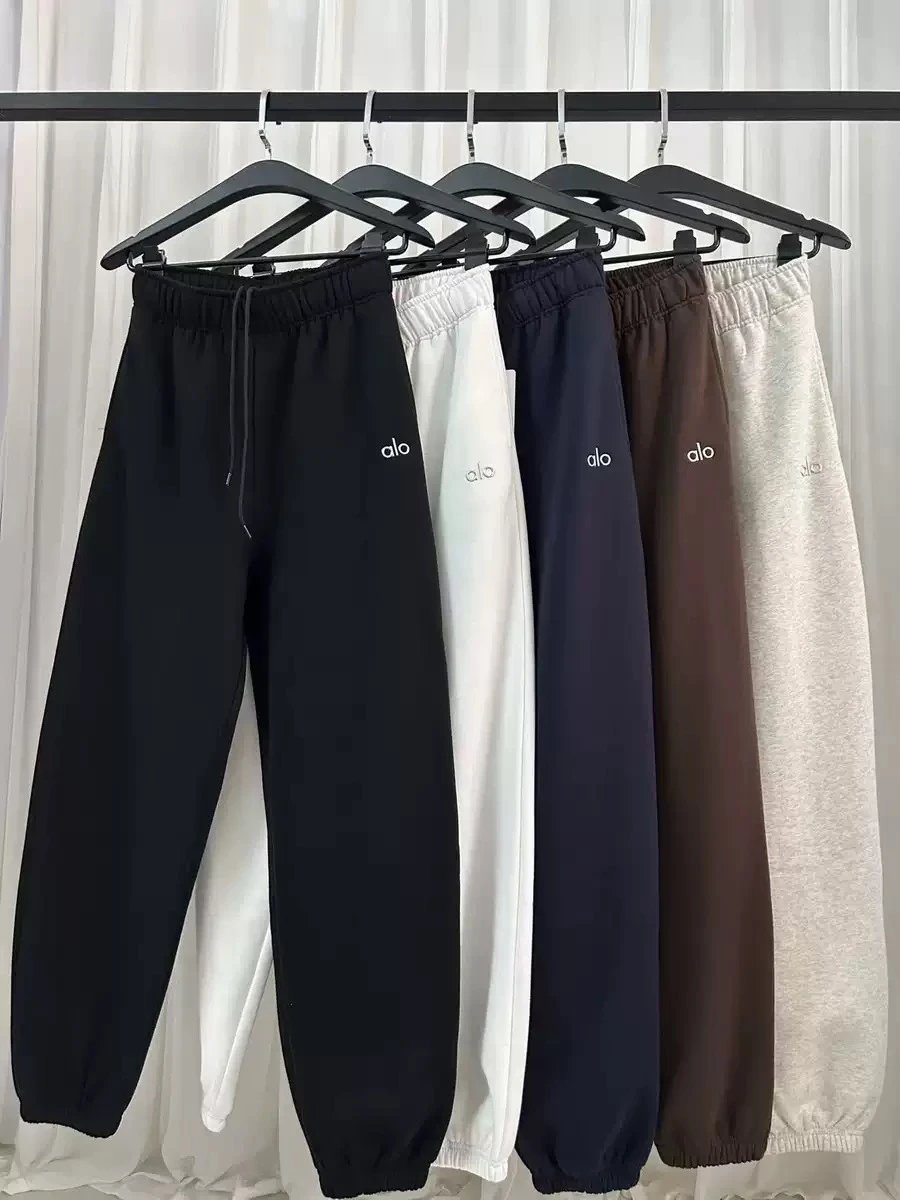 Alo Trousers Drawstring jogger sweatpants with elastic cuffs image 3