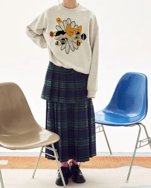 Design Bambi Corgi Graphic Hoodie Black - 4