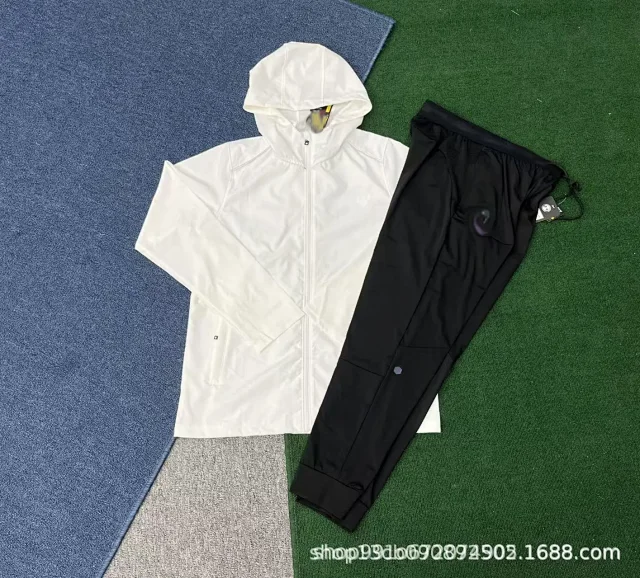 Unbranded Tracksuits Hooded zip-up jacket and jogger set product detail image 4