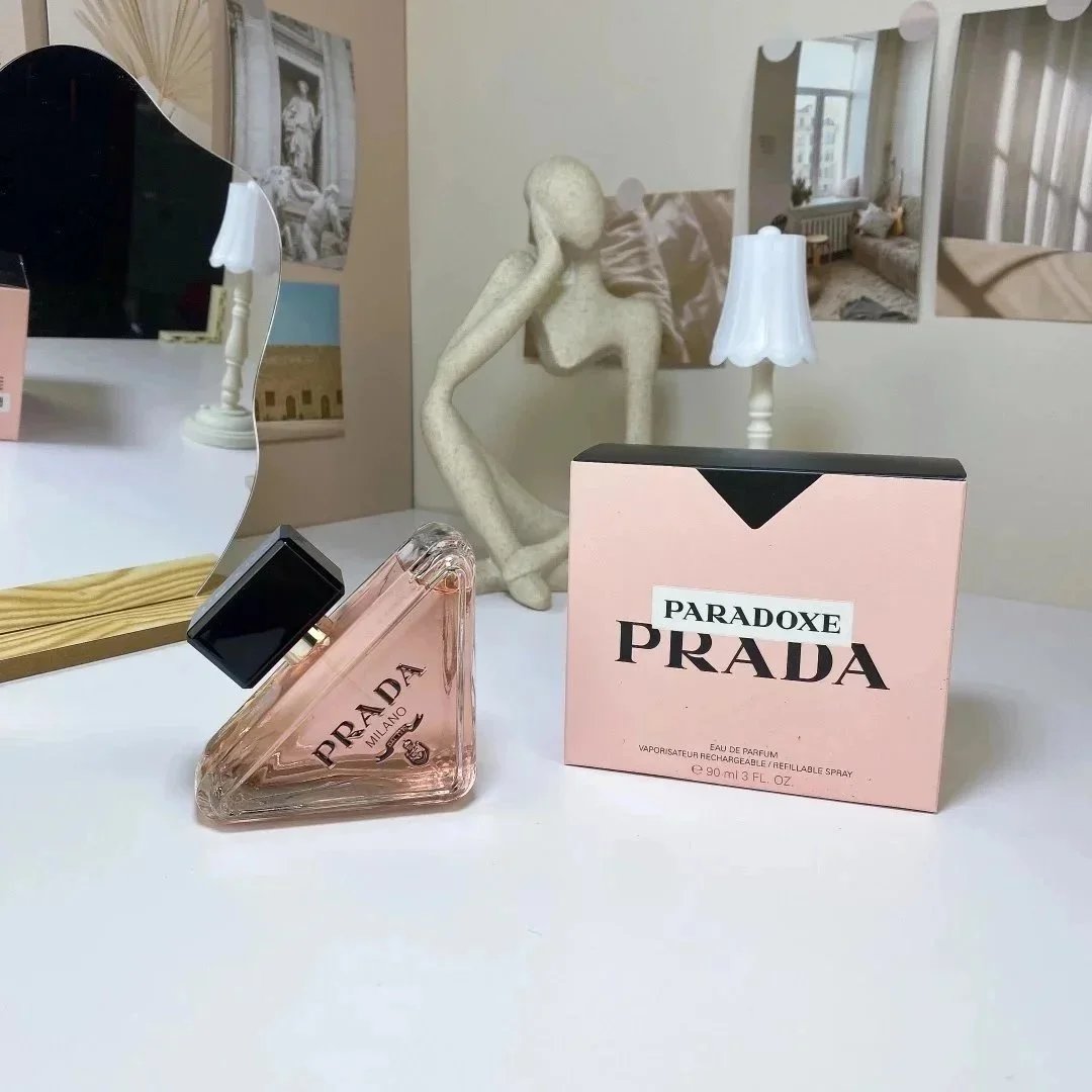 Lady Fragrant Water 90ml! Una volta venduto, nessun reso o cambio salvo difetti di qualità