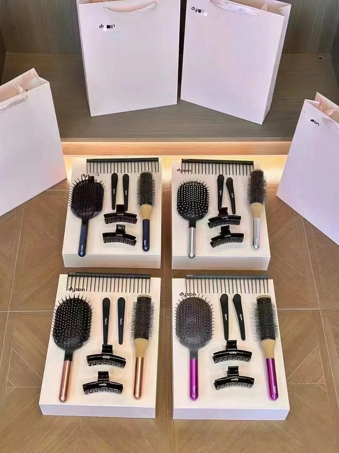 Confezione regalo con pettine