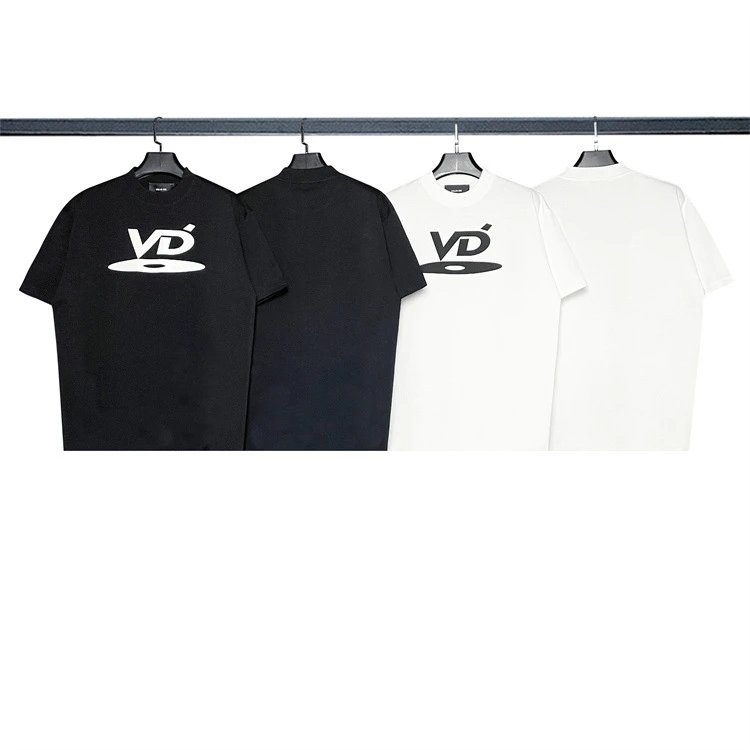 Design VD Vinyl Disc White T-Shirt T-Shirts - 4