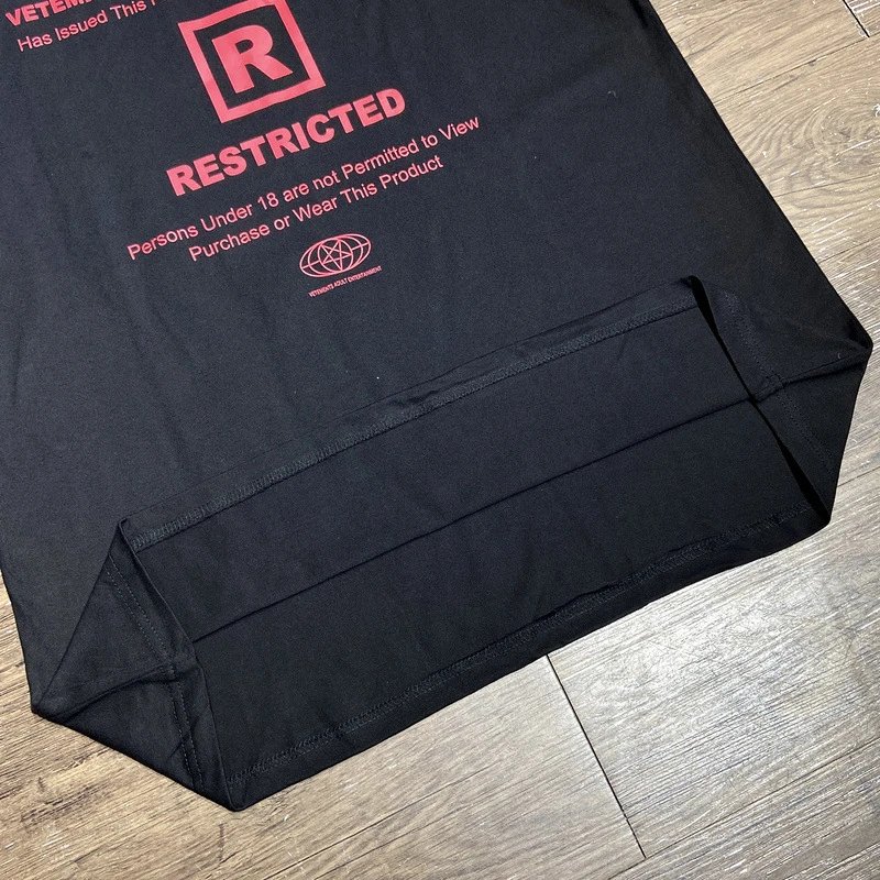 Vetements Adult Entertainment Restricted Rating T-Shirt White - 16