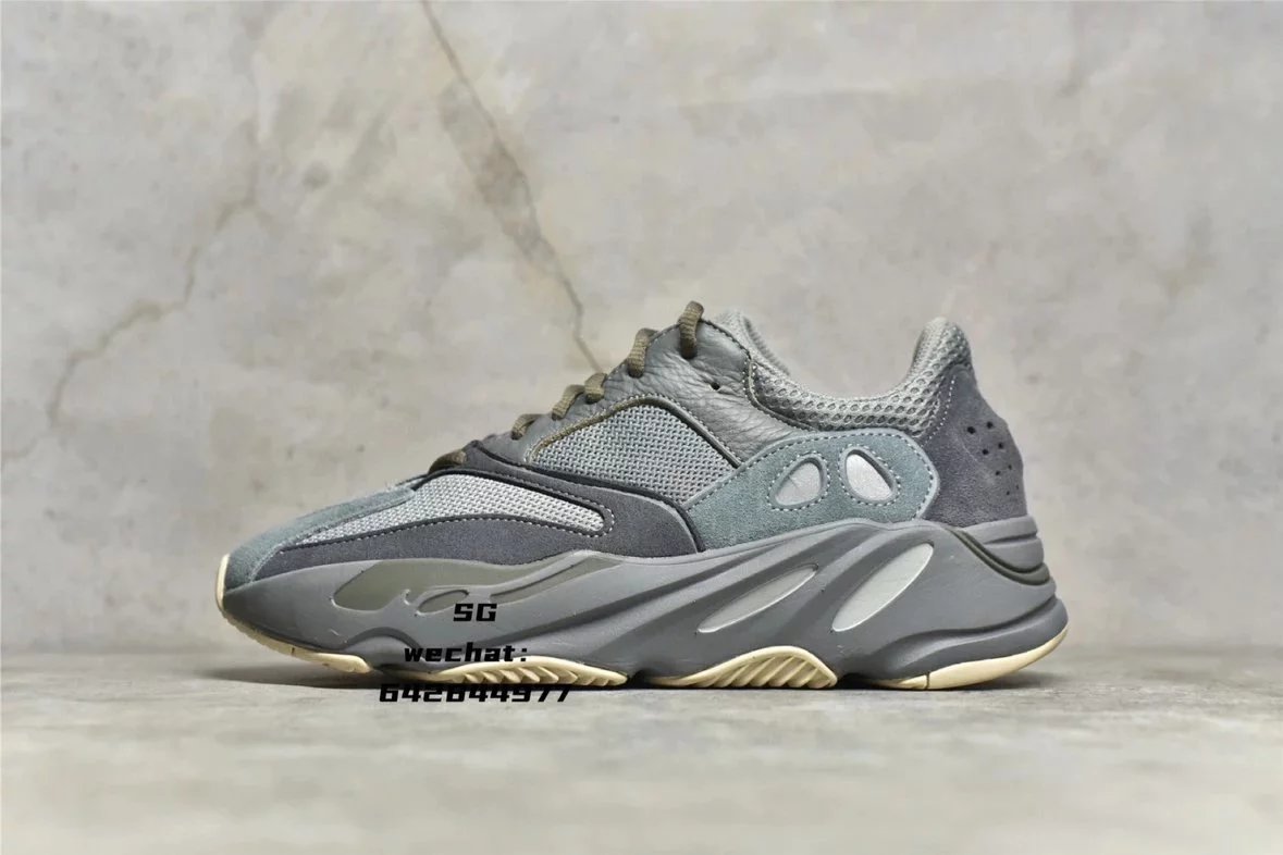 Adidas Yeezy Boost 700 MNVN Blue Orange Sneakers Chunky Sneakers - 94