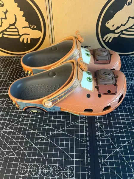 Crocs Classic Clog Disney Cars Lightning McQueen Collaboration Orange Kids Sandals - 17