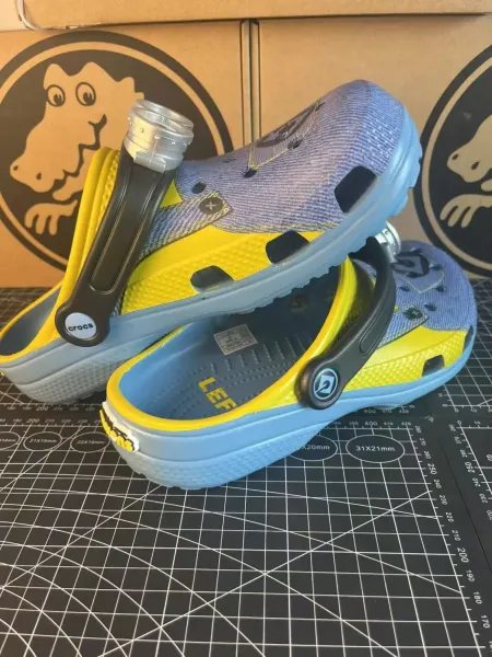 Crocs Classic Clog Disney Cars Lightning McQueen Collaboration Orange Kids Sandals - 16