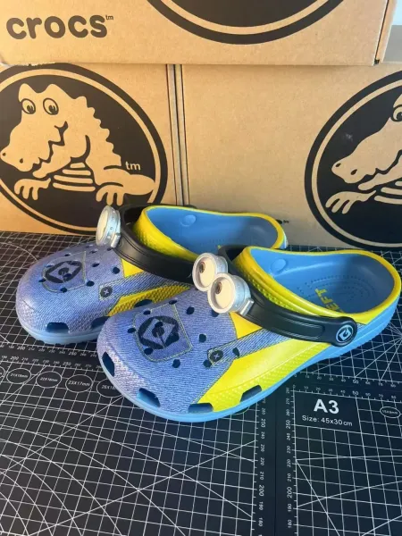 Crocs Classic Clog Disney Cars Lightning McQueen Collaboration Orange Kids Sandals - 8