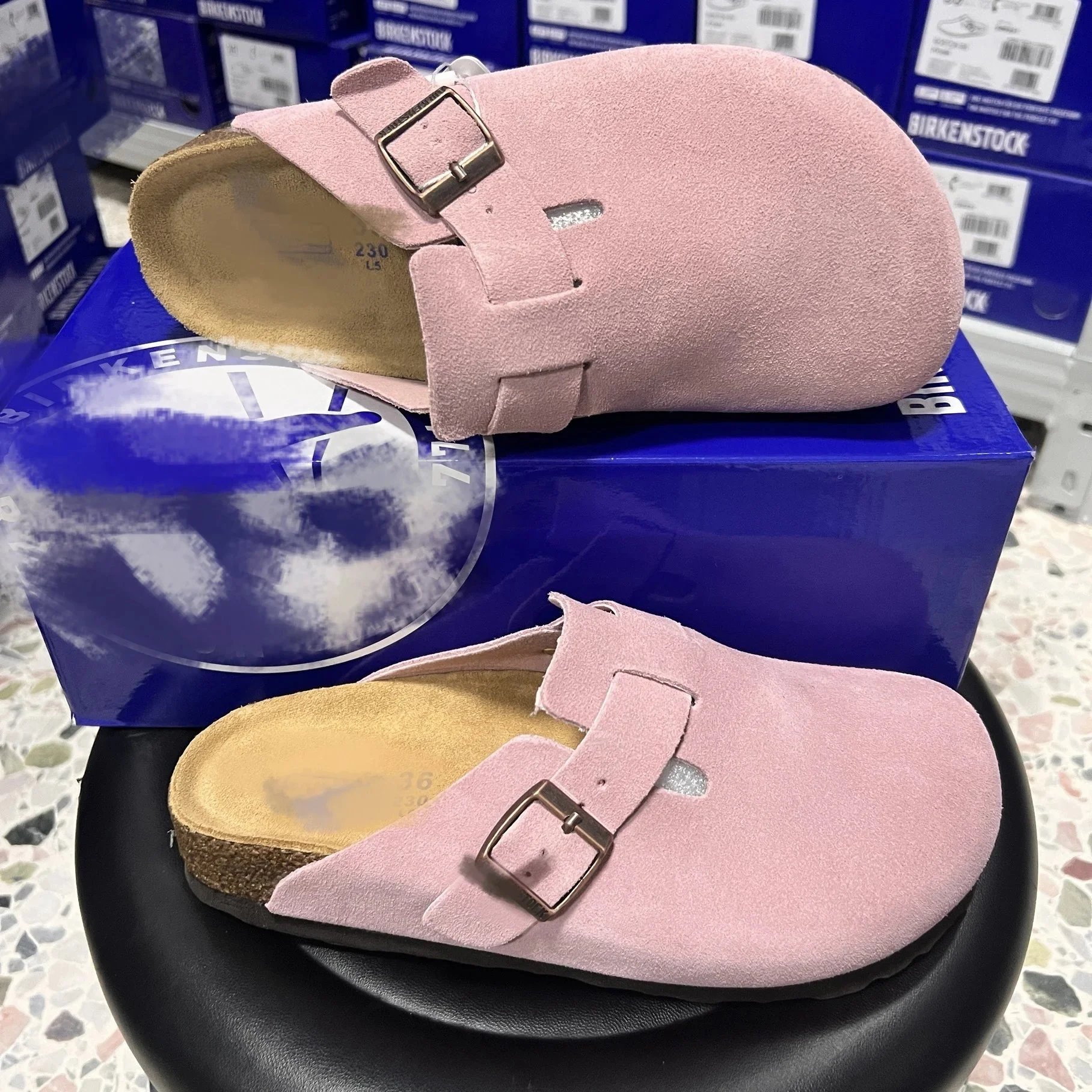 pink