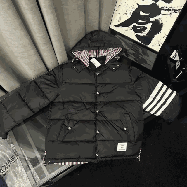 Unbranded Jackets Hooded quilted puffer jacket with four-stripe sleeve product detail image 1