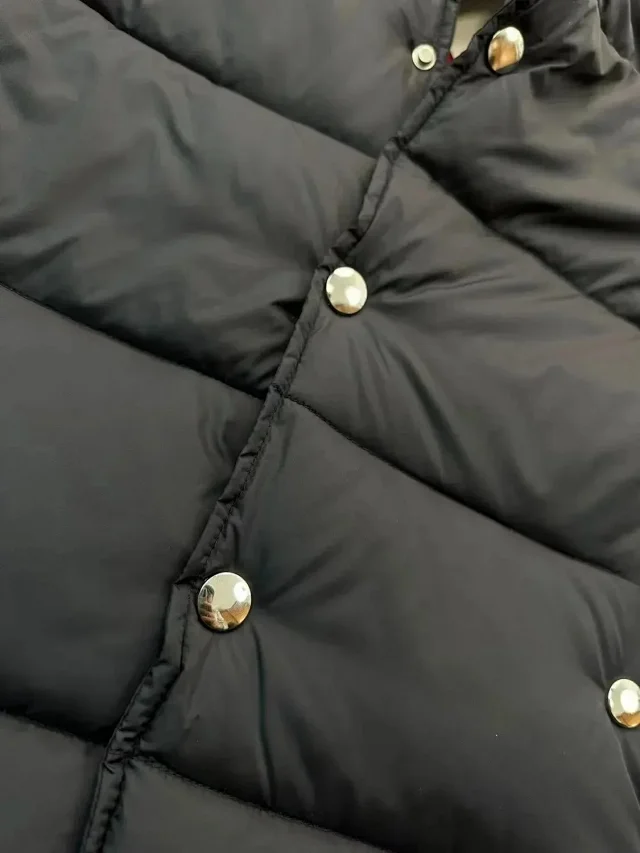 Unbranded Jackets Hooded quilted puffer jacket with four-stripe sleeve product detail image 6