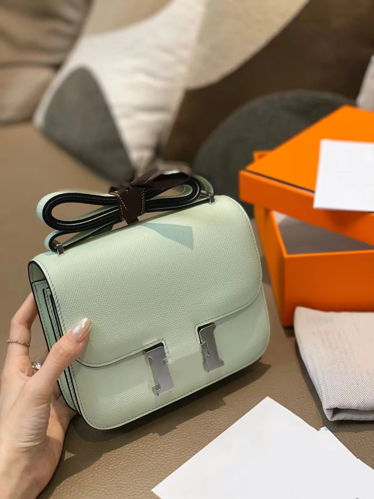 Unbranded Crossbody Bags Flap bag with H-shaped clasp — Bubble green (silver buckle)