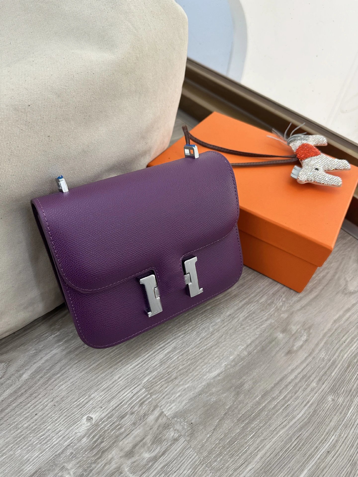 Unbranded Crossbody Bags Flap bag with H-shaped clasp — Sea anemone purple (silver buckle)