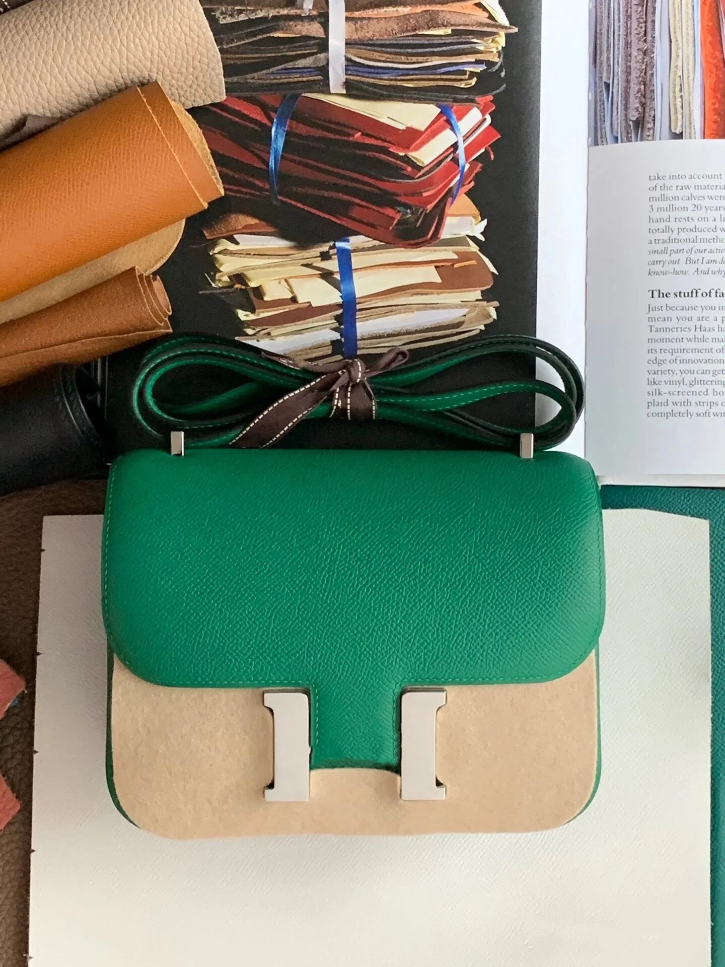 Unbranded Crossbody Bags Flap bag with H-shaped clasp — Green (gold buckle)