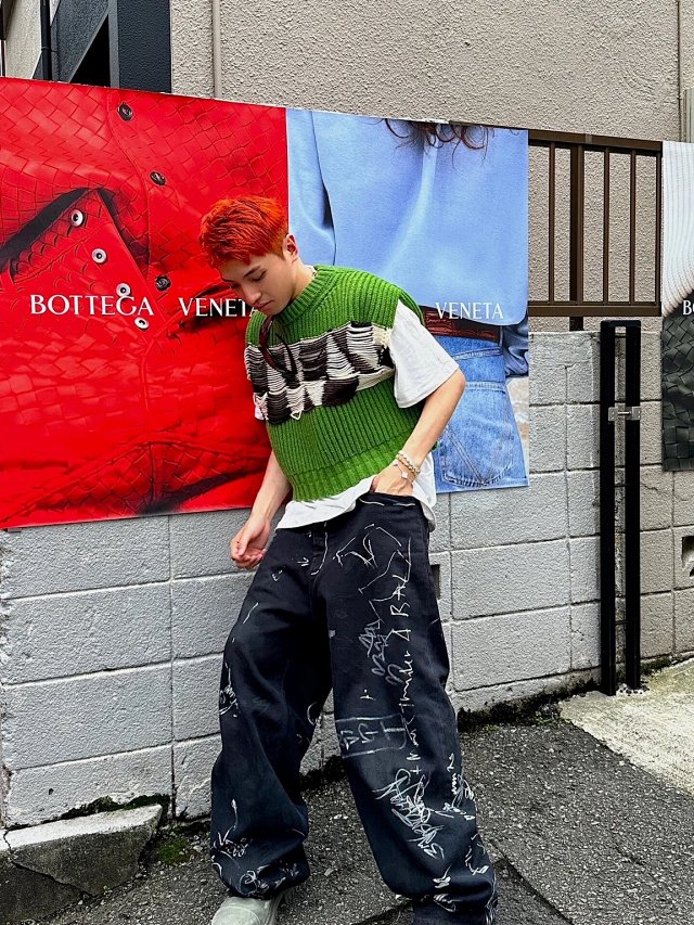 Balenciaga Graffiti Denim: seller detail photo 8