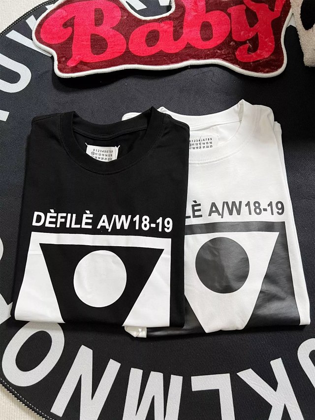 Maison Margiela Rare T-shirt Tee: seller detail photo 12
