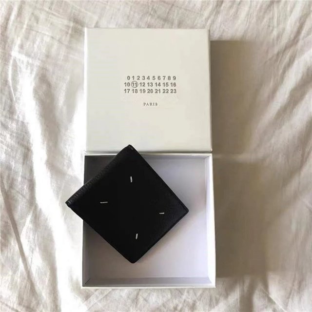 Maison Margiela Wallet: seller detail photo 3