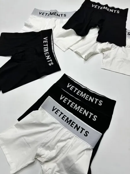 Vetements Cropped Studded Denim Jacket Black Outerwear - 2