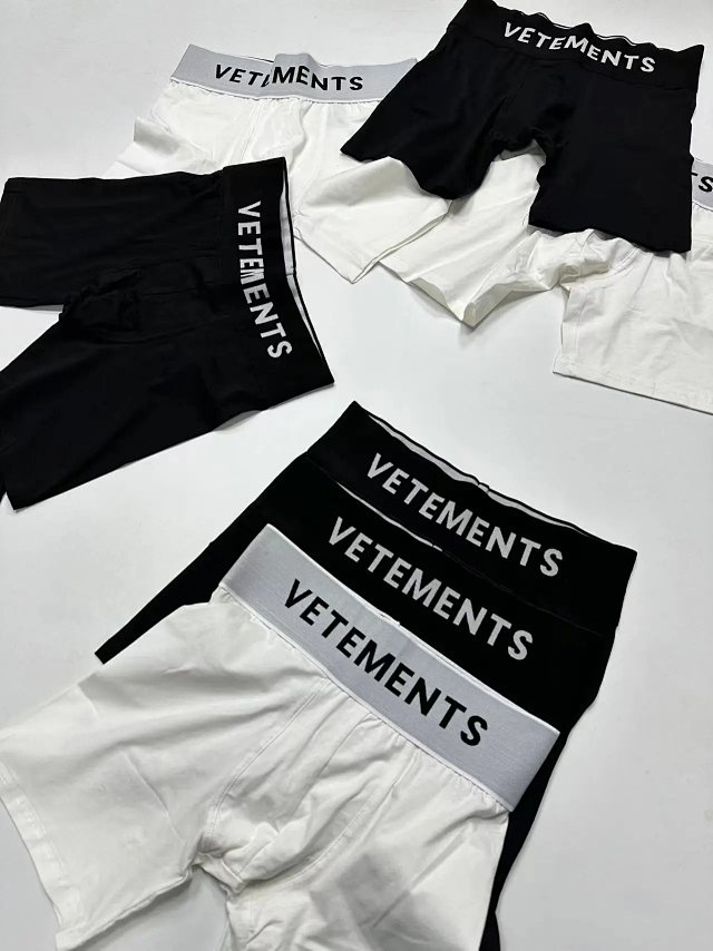 VETEMENTS Underwear: seller detail photo 3