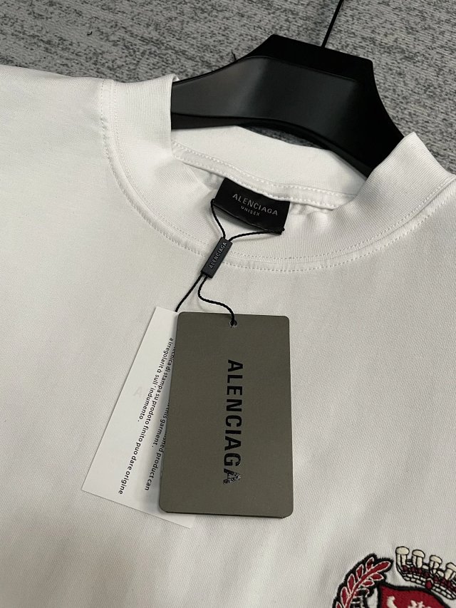 Balenciaga Beverly Hills T-shirt Tee: seller detail photo 8