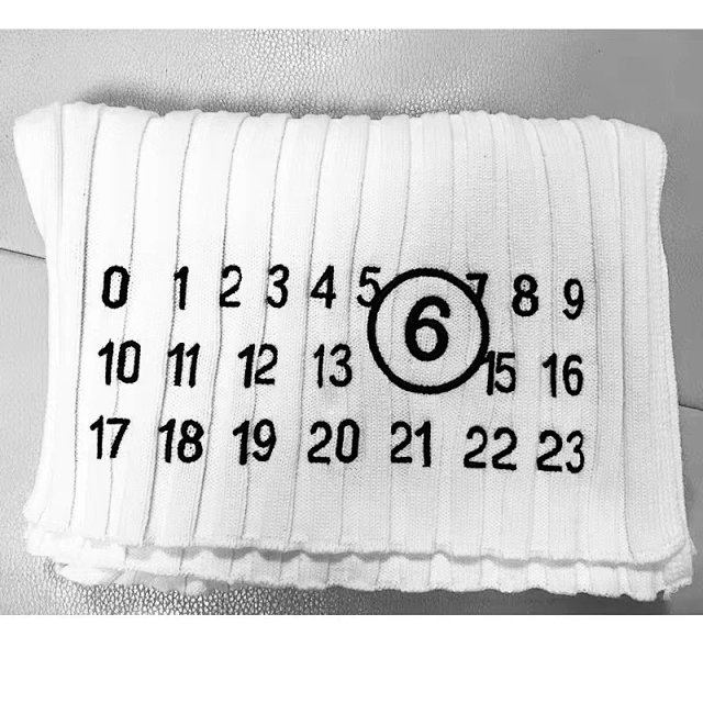 Maison Margiela Scarf: seller detail photo 2