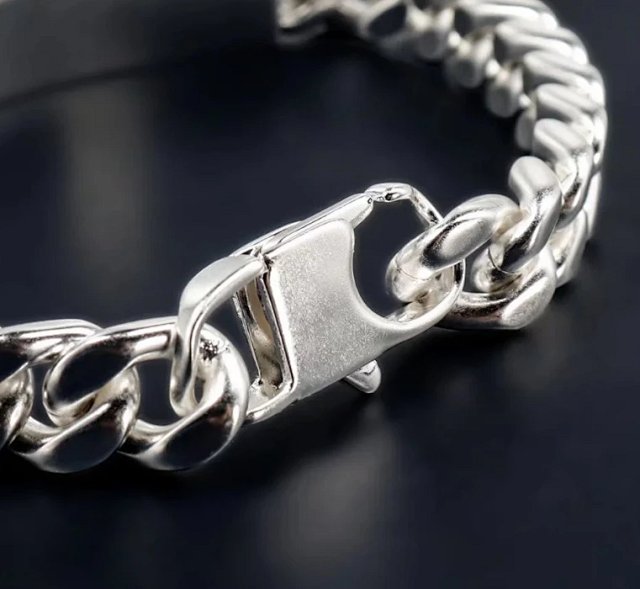 Maison Margiela Necklace: seller detail photo 6