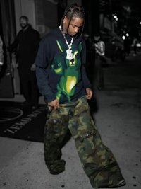 Vetements Camo Cargo — seller photo 2