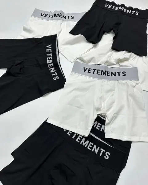 Vetements Cropped Studded Denim Jacket Black Outerwear - 4