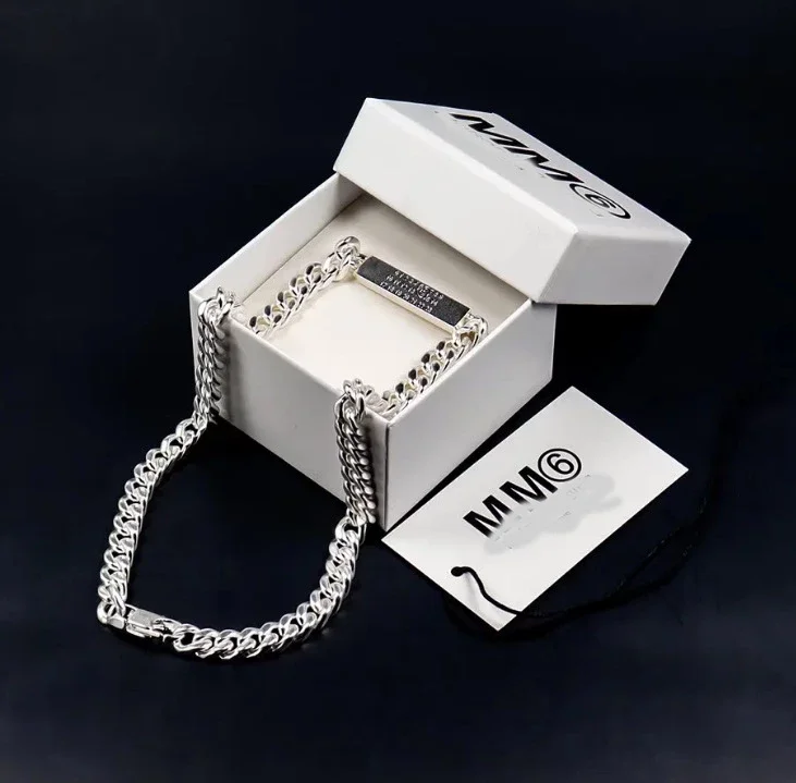 MM6 Silver Chain Nec