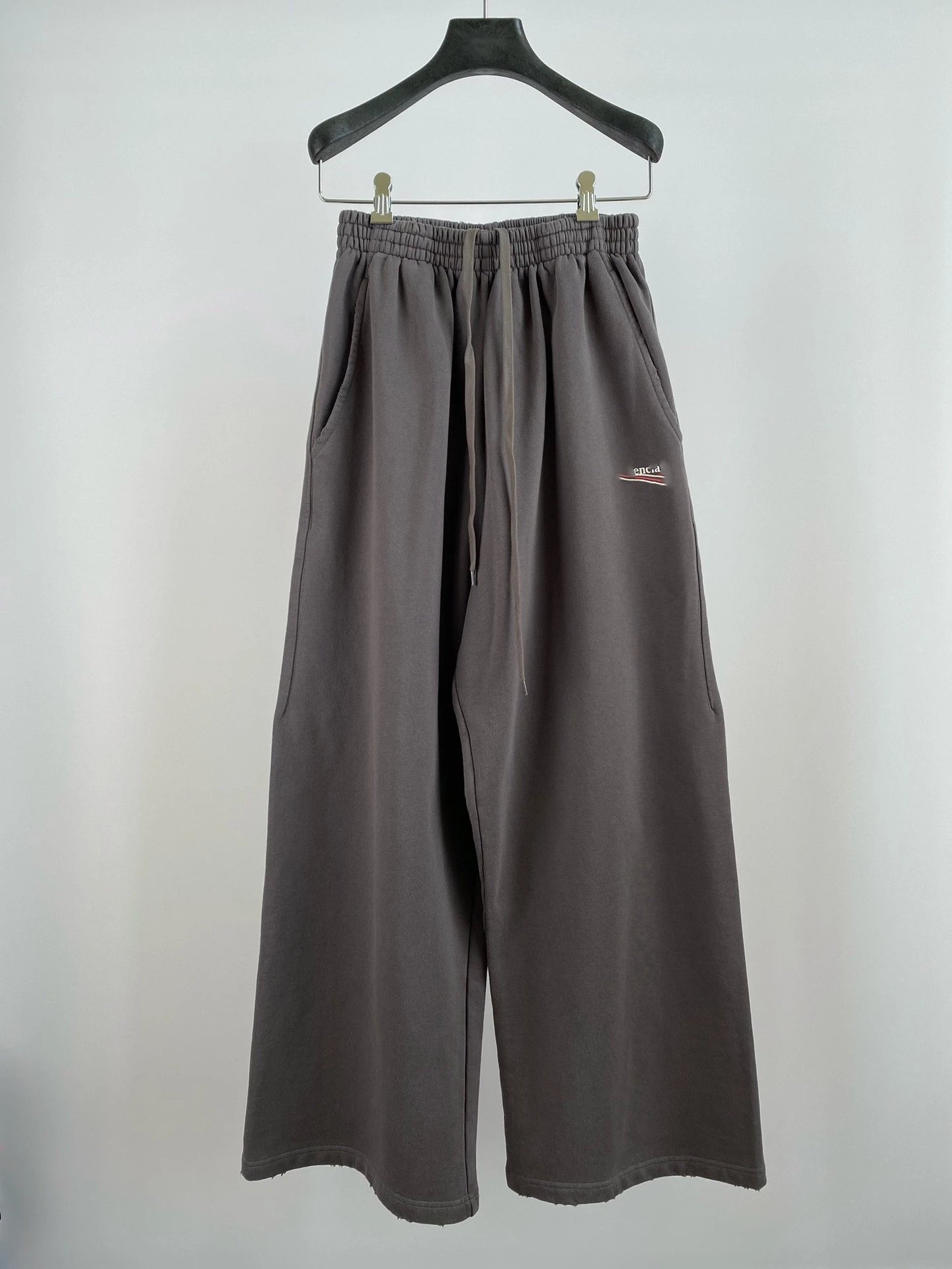 Sweatpants 8457——451114777