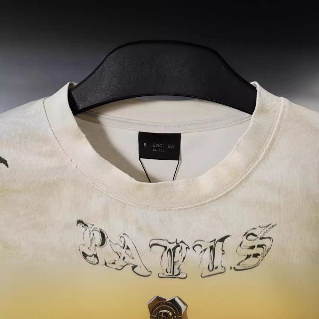 Balenciaga Graffiti T-shirt Tee: seller detail photo 2