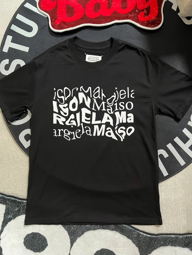 Maison Margiela Rare T-shirt Tee: seller detail photo 3