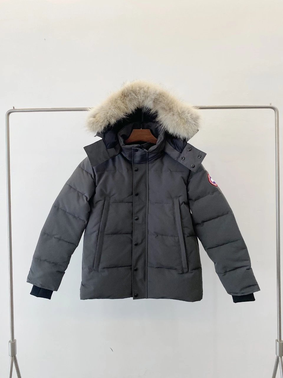 29 Gray Red Label