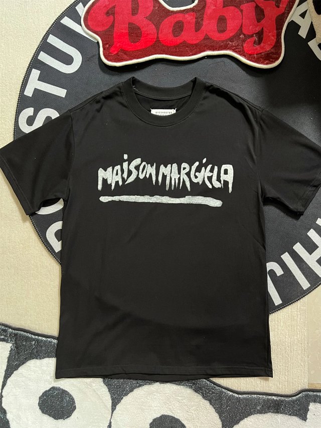 Maison Margiela Rare T-shirt Tee: seller detail photo 5