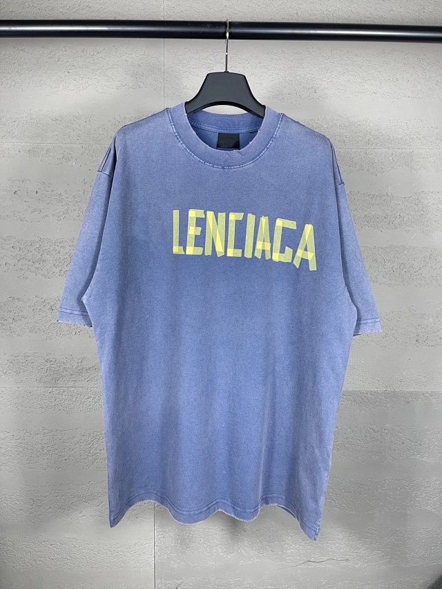 Balenciaga T-shirt Tee: seller detail photo 7