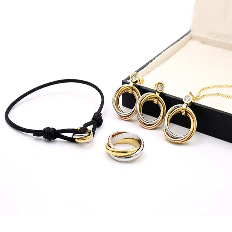 Cartier Pulsera [23+ Estilos]
