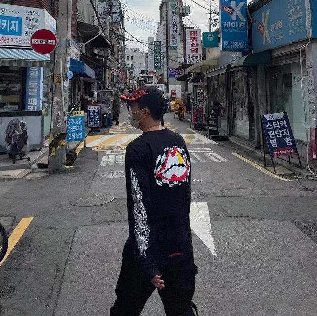Vetements Cap: seller detail photo 3
