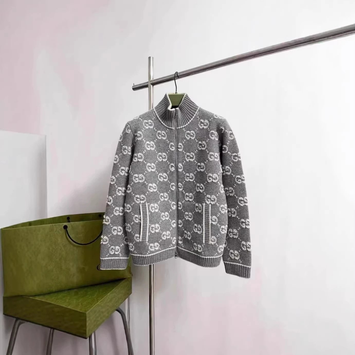 Top Version 2025 New Autumn/Winter Knit Long Sleeve Sweater Cardigan Allover Print 3D Letter Jacket Women Nanyou