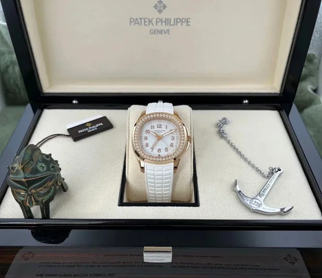 Hublot Multiple watch models shown product detail image 5