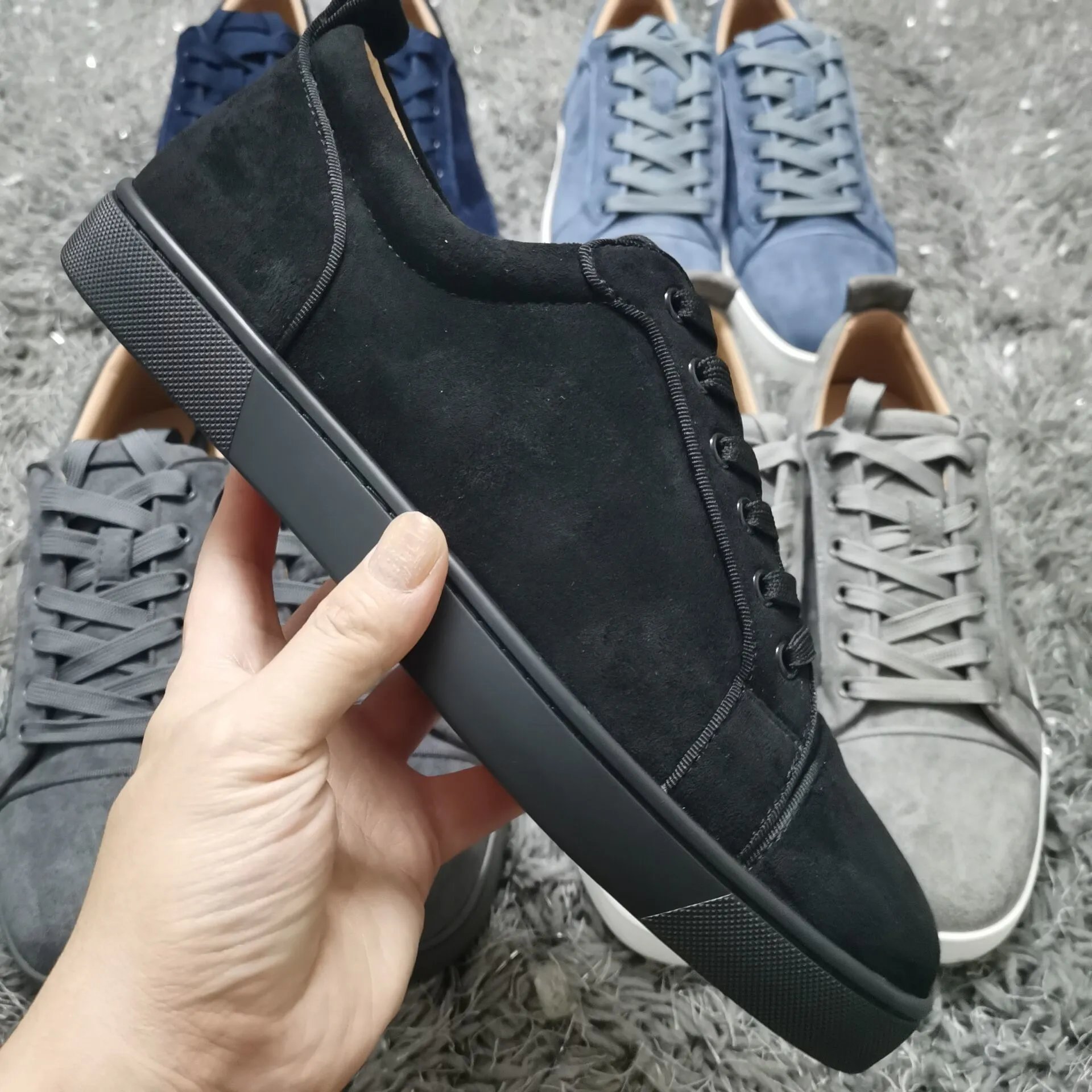 Black (non-refundable)