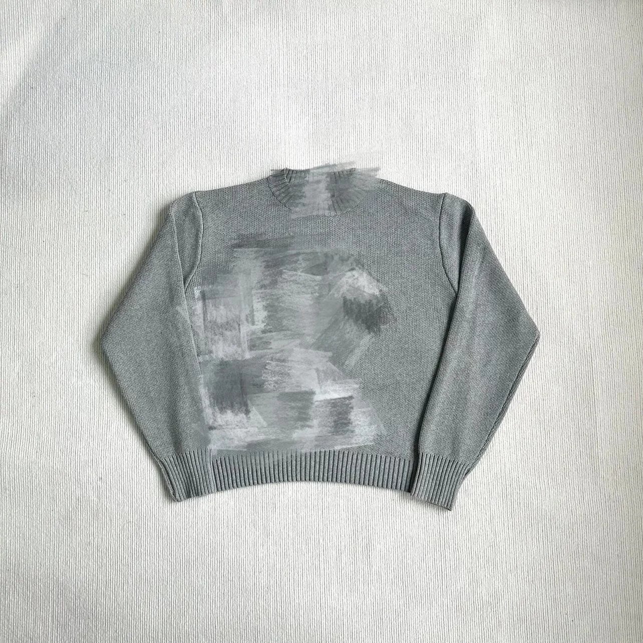 W-Ash Gray Sweater