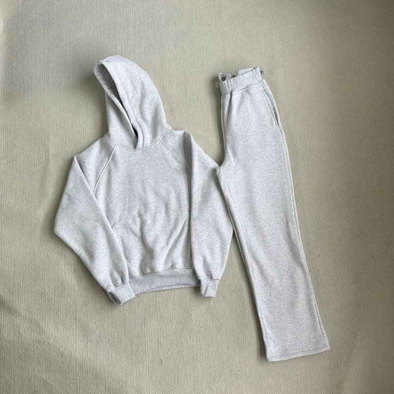 （¥200+¥185）Tracksuit
