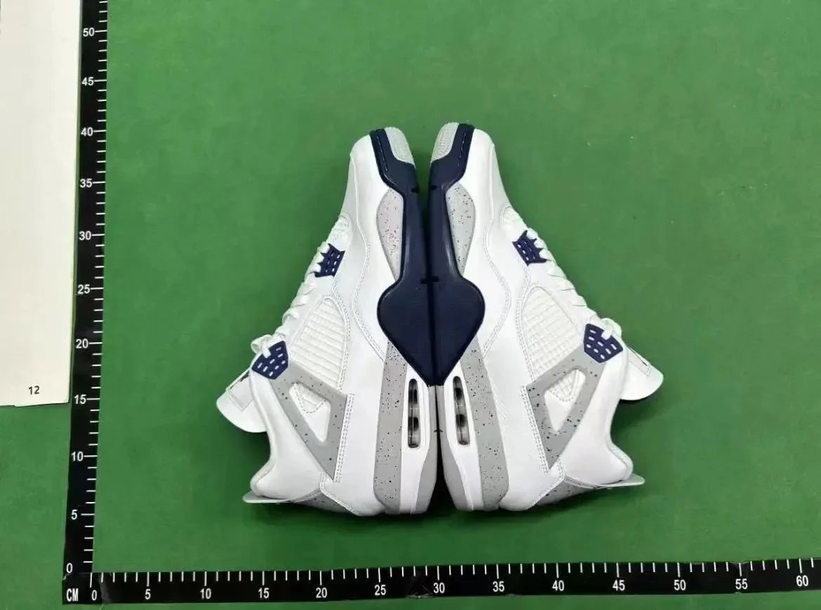 Air Jordan 4 White and Blue Lo