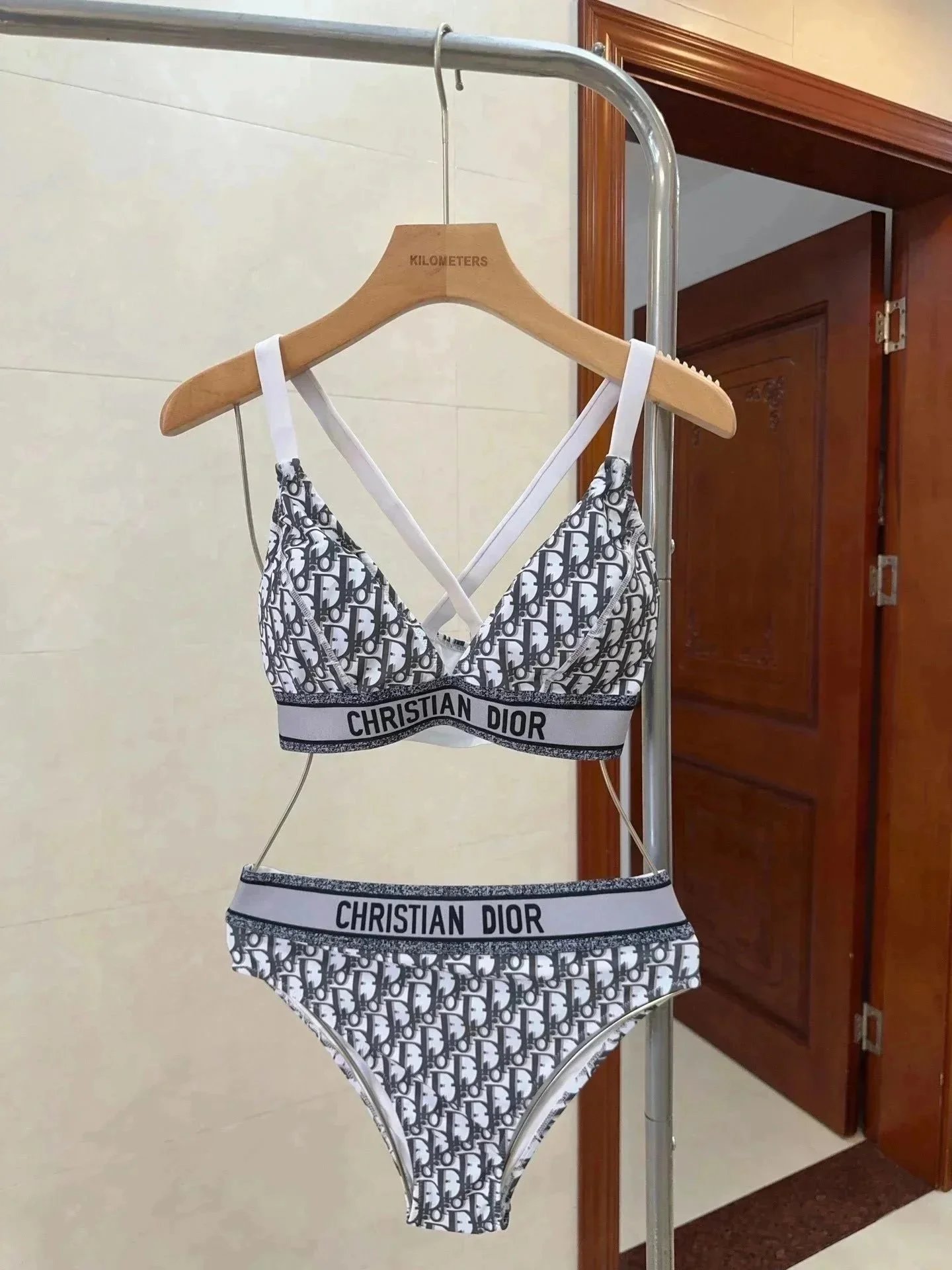 Christian Dior Monog